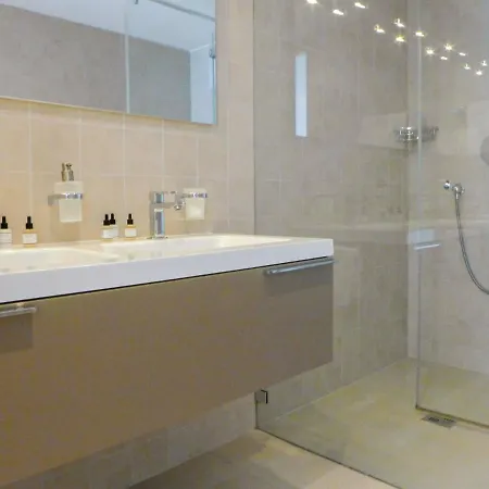 Apartment La Terrasses C2-11 * מונטרה
