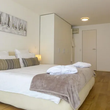 דירה Apartment La Terrasses C2-11 מונטרה